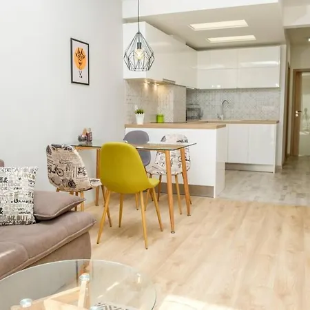 Charisma Apt - Lux At Top City Center Lägenhet Varna