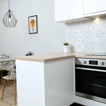Apartment Charisma Apt - Lux At Top City Center *
